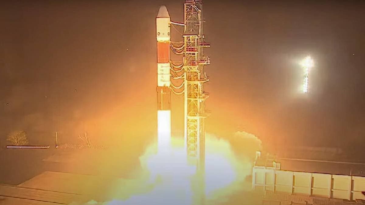 ISRO Successfully Launches SpaDeX Mission