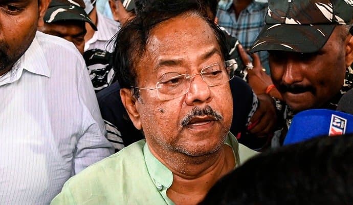 Jyotipriya may be cross-examined Infornt of his CA
