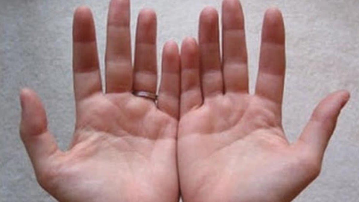 Finger Shape can Reveal Hidden Personality Traits