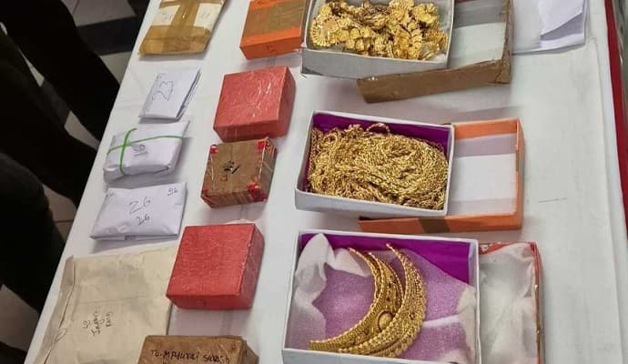 'Satark' railway police team seizes jewellery worth Rs 1.89 crore gnr