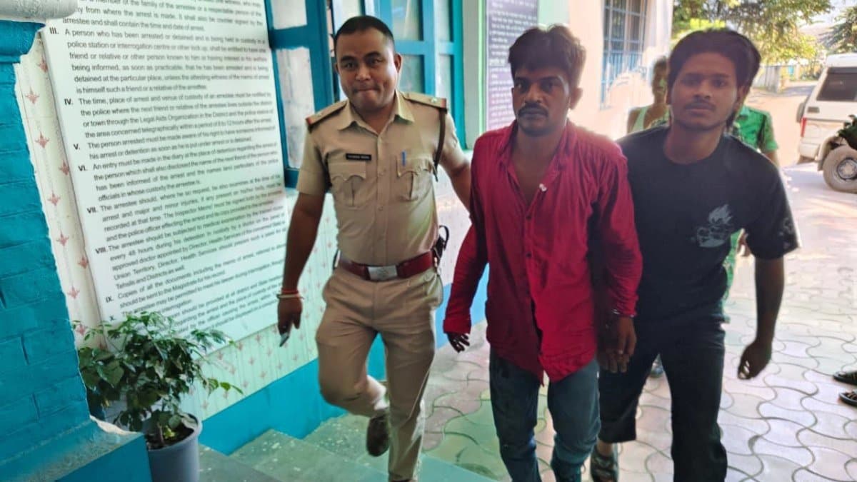 Revenge led a youth to attack his former girl friend deadly