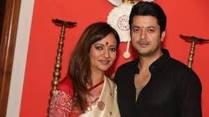 সব শেষ? এবার আইনি বিচ্ছেদের পথে হাঁটছেন যিশু-নীলাঞ্জনা?