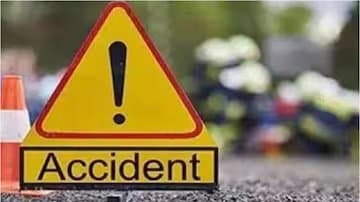  10 Killed as Truck Hits Auto in Uttar Pradeshs Hardoi gnr 