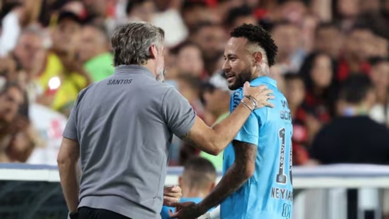  Brazilian star Neymar explodes on referee 