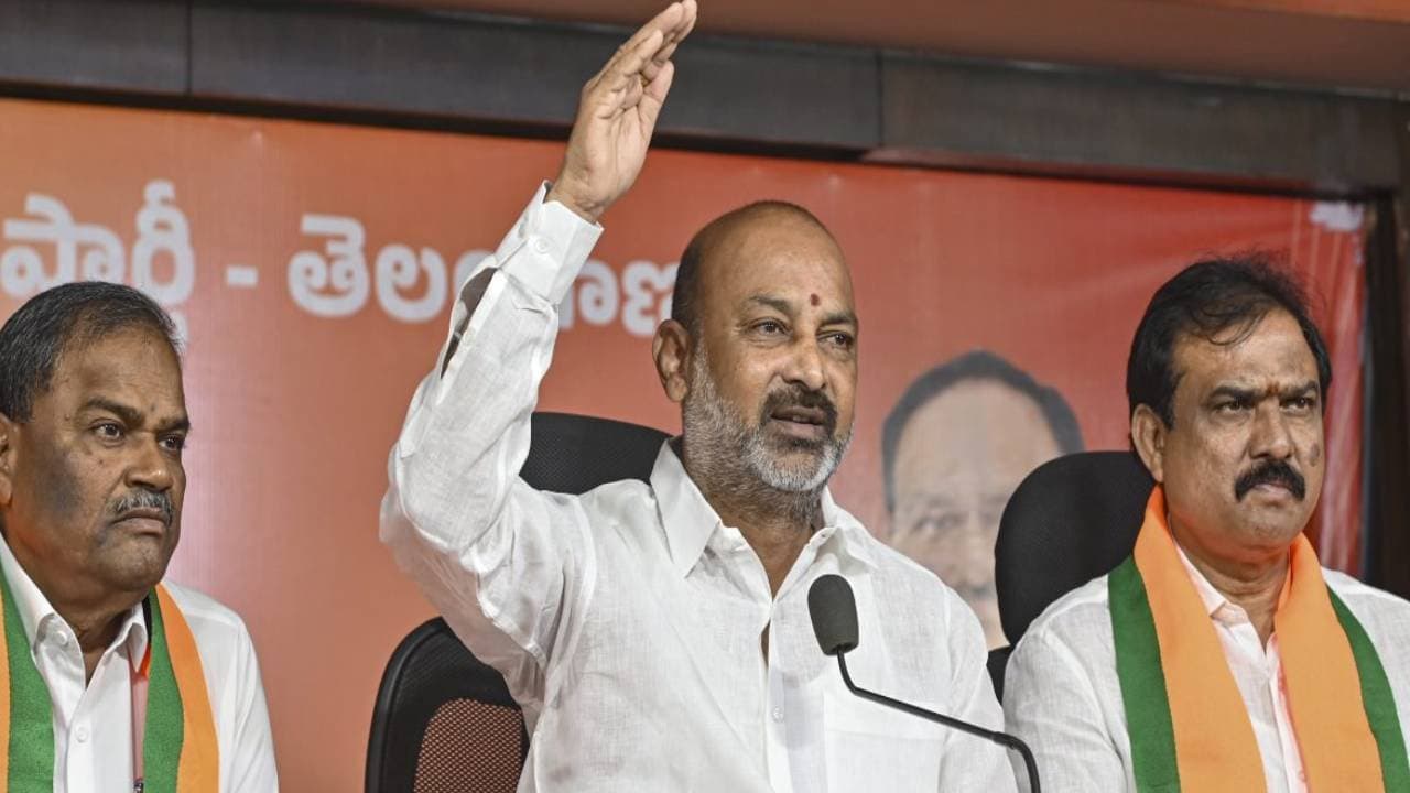 Union Minister Offers Rs 10 Lakh if BJP Candidates Win Unanimously in Telangana