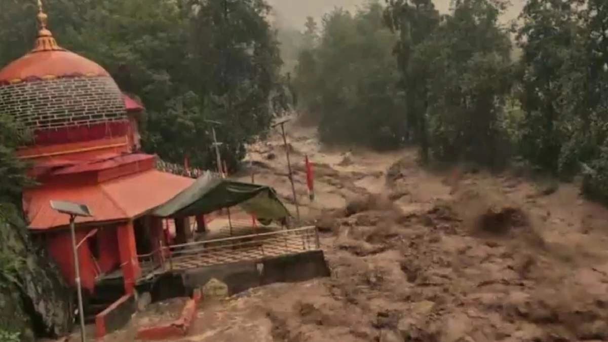  Mata Vaishno Devi Yatra stopped due to flood and Cloud burst in Doda