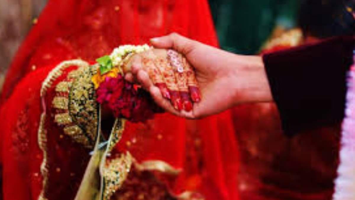 Countless educated Pakistani women are single disrupts marriage dynamics