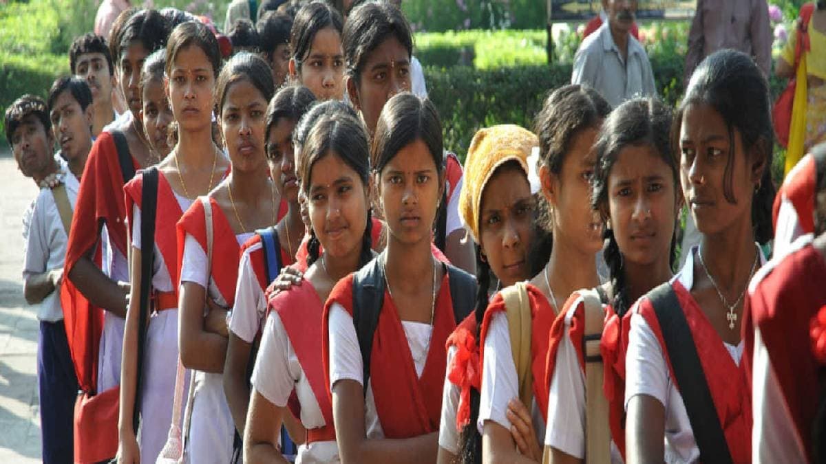  3 Girls Of Maharastra Stage Kidnapping To Fulfil Dream Of Meeting BTS Pop Band Members