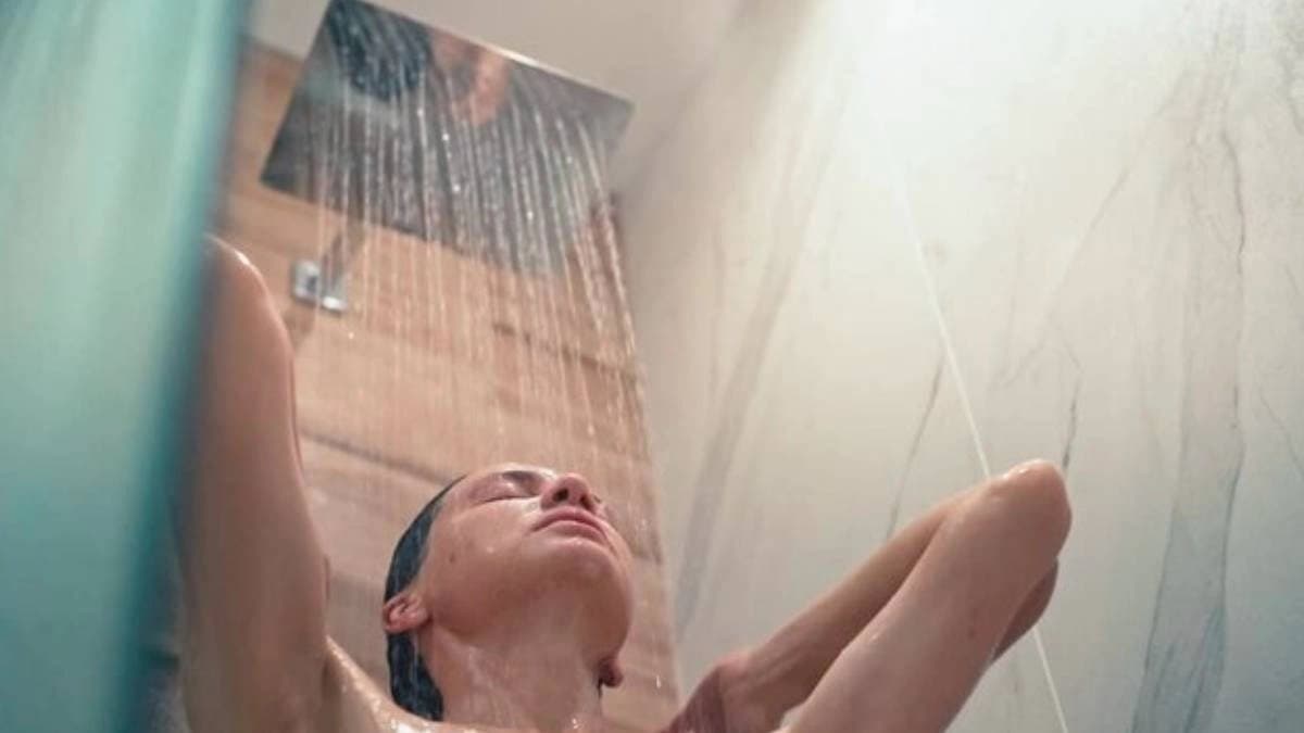 Difficult parts of the body which are difficult to clean