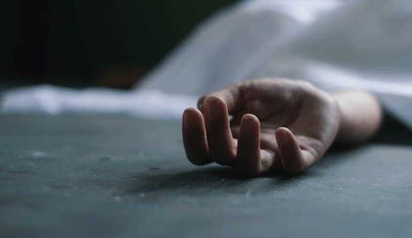 Two mason died in amdanga after get electrified