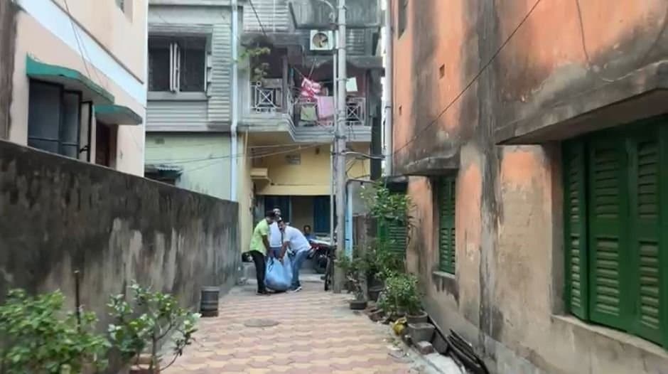 Andaman girl committed suicide in tollygunge