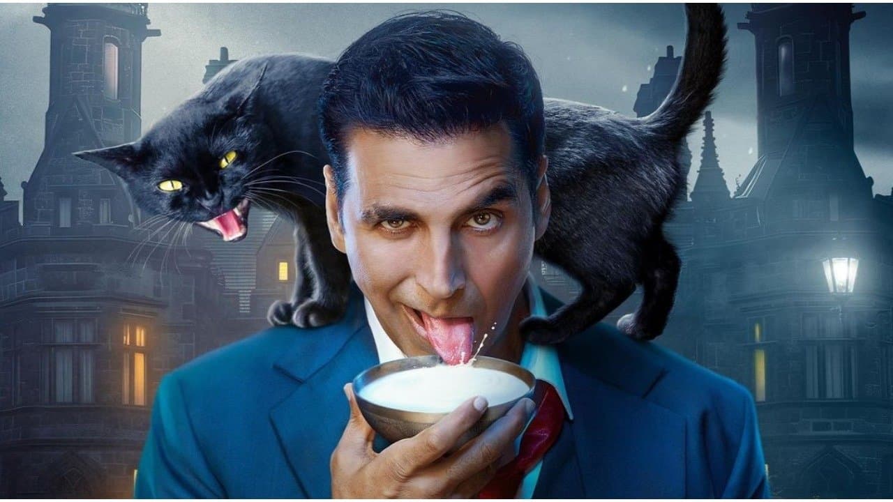 Birthday boy Akshay Kumar drops first look of Bhooth Bangla Reuniting With Priyadarshan After 14 Years ENT