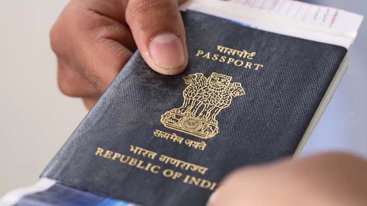 Add spouse name in passport without marriage certificate know the process