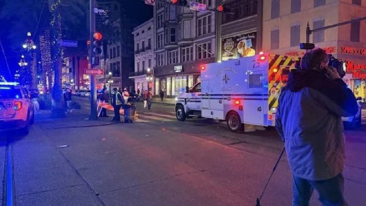  10 Killed, 30 Injured As Car Rams Crowd In New Orleans gnr