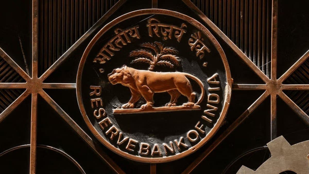 Reserve Bank of India to pay 2.5 lakh crore rupees dividend to Central Government in FY25
