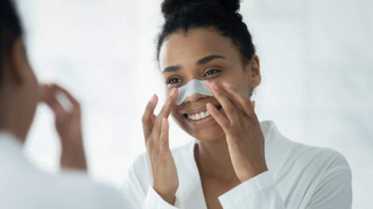 this home made remedy can remove your blackheads without pain and make your skin around nose glowing lif