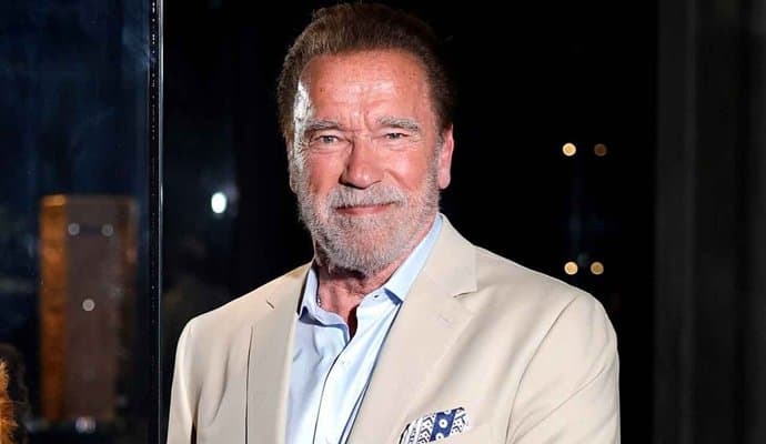  Hollywood actor Arnold Schwarzenegger detained at Munich airport