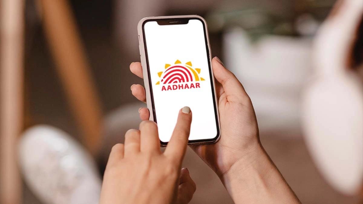 Do you Know the difference between Aadhaar Linking and Aadhaar Seeding