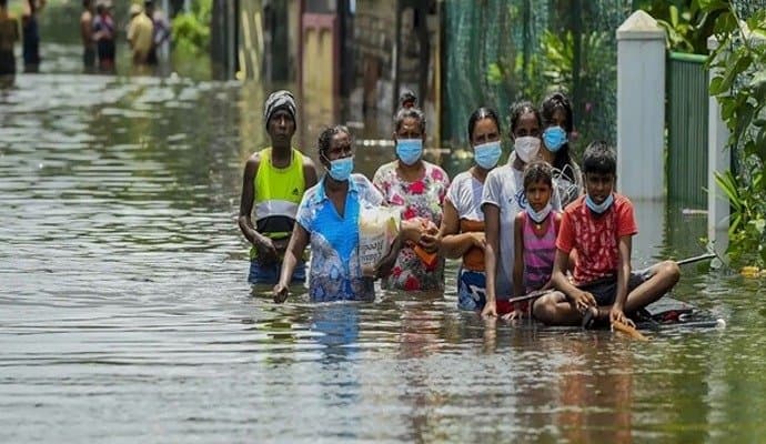 14 killed in flash flood in sri Lanka