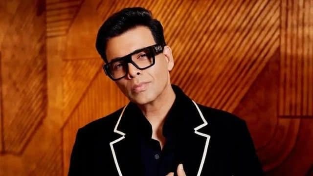 Karan Johar: নিজের নাম নিয়ে হঠাৎ কেন চটে লাল করণ জোহর? দ্বারস্থ হলেন বম্বে হাইকোর্টের!