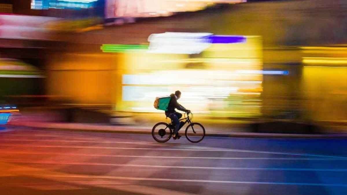 Chinese delivery driver working 18 hours daily dies while napping on bike gnr