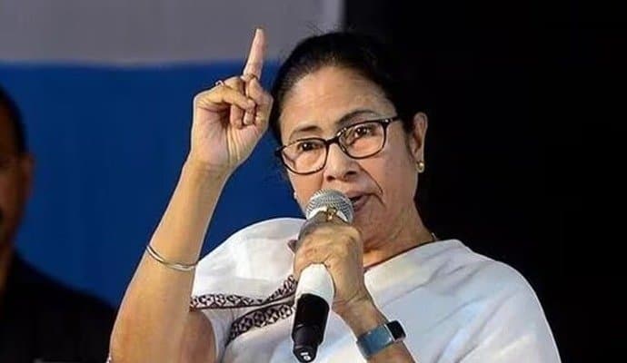 Mamata Banerjee to start dharna today