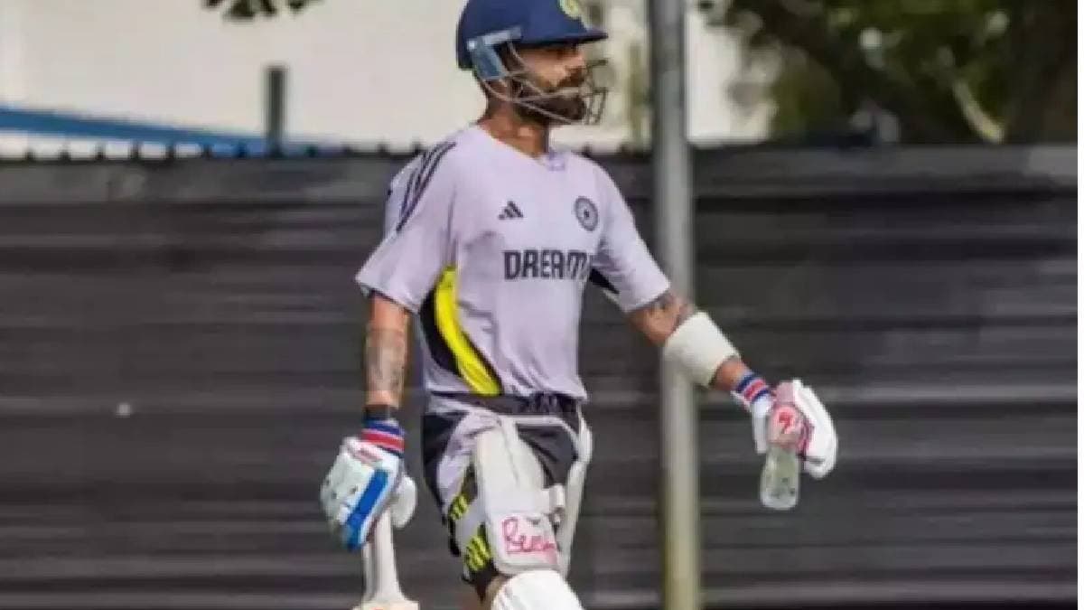 Virat Kohli Starts Practice At Perth, Fans Climb Trees, Bring Ladders To Watch Him spt