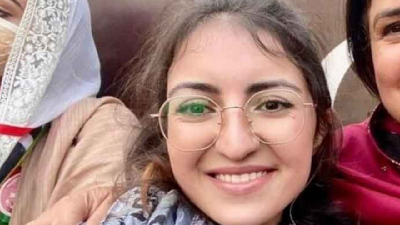 Hindu woman files nomination for 2024 Pakistan general polls 