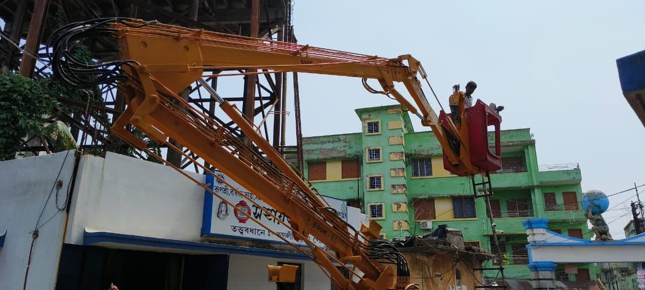 Chinsurah sky lifter arranged by chinsurah municipality 