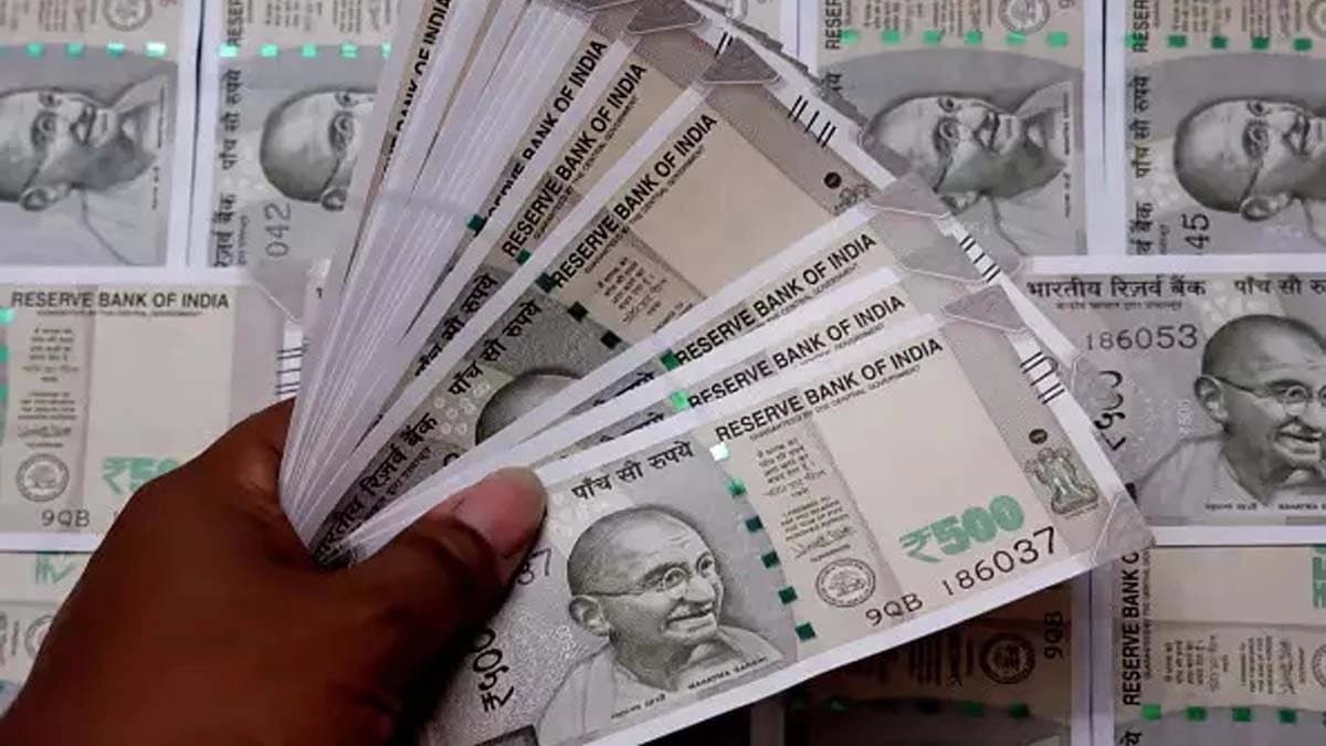 An opportunity to earn around three lakhs per year just from interest without any additional investment