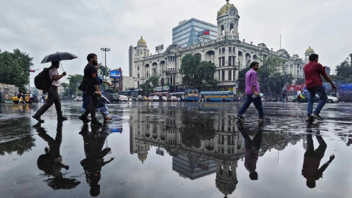IMD Weather update: Heavy rain forecast in several districts of north and south bengal