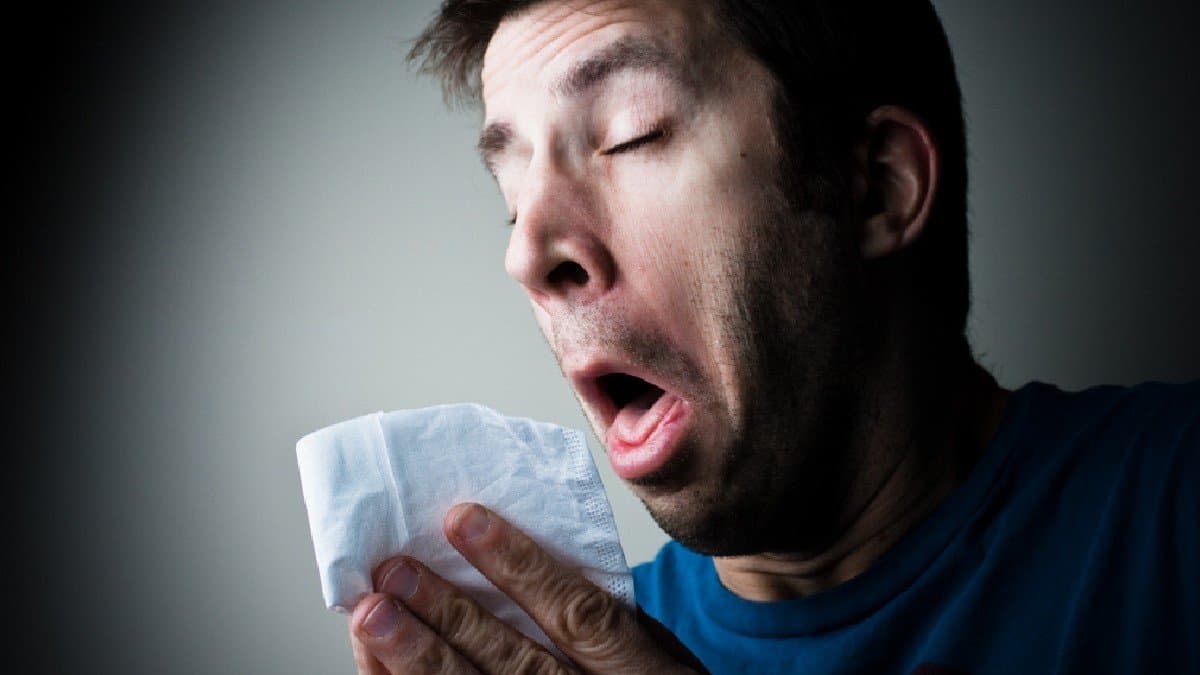  3 home remedies to control sneezing lif