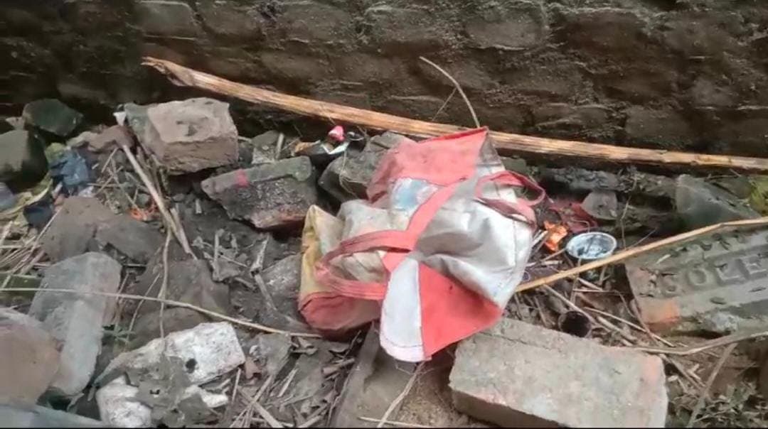 Socket bomb recovered from Daulatabad police station area