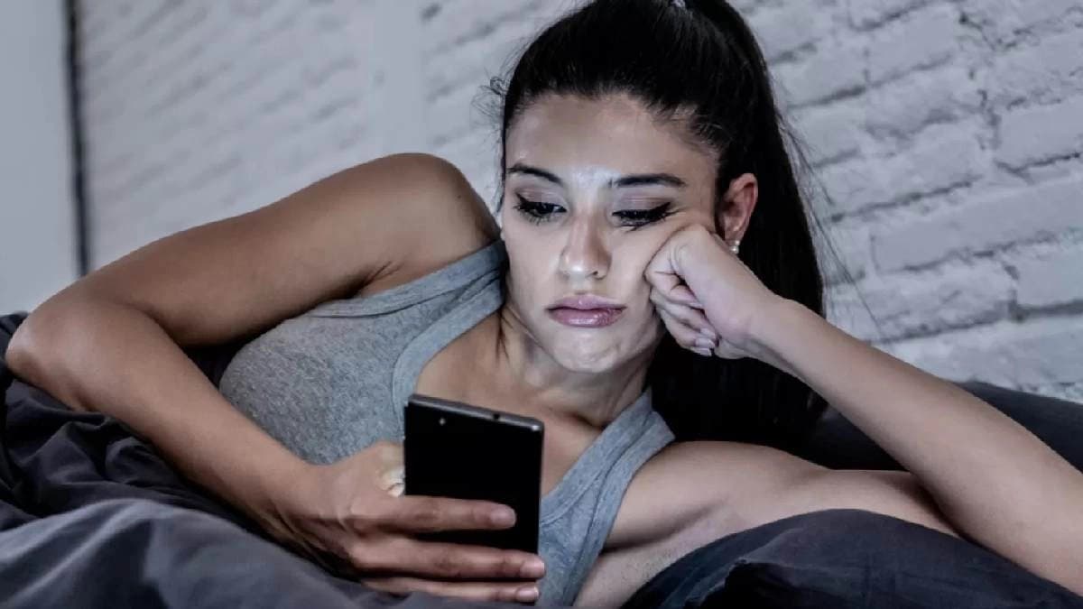 Mental Stress caused by psychological ghosting