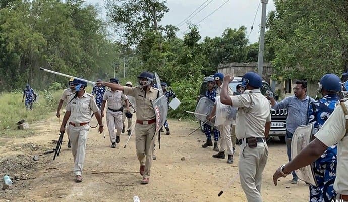 Tension in Bhangar after arrest of arabul islam