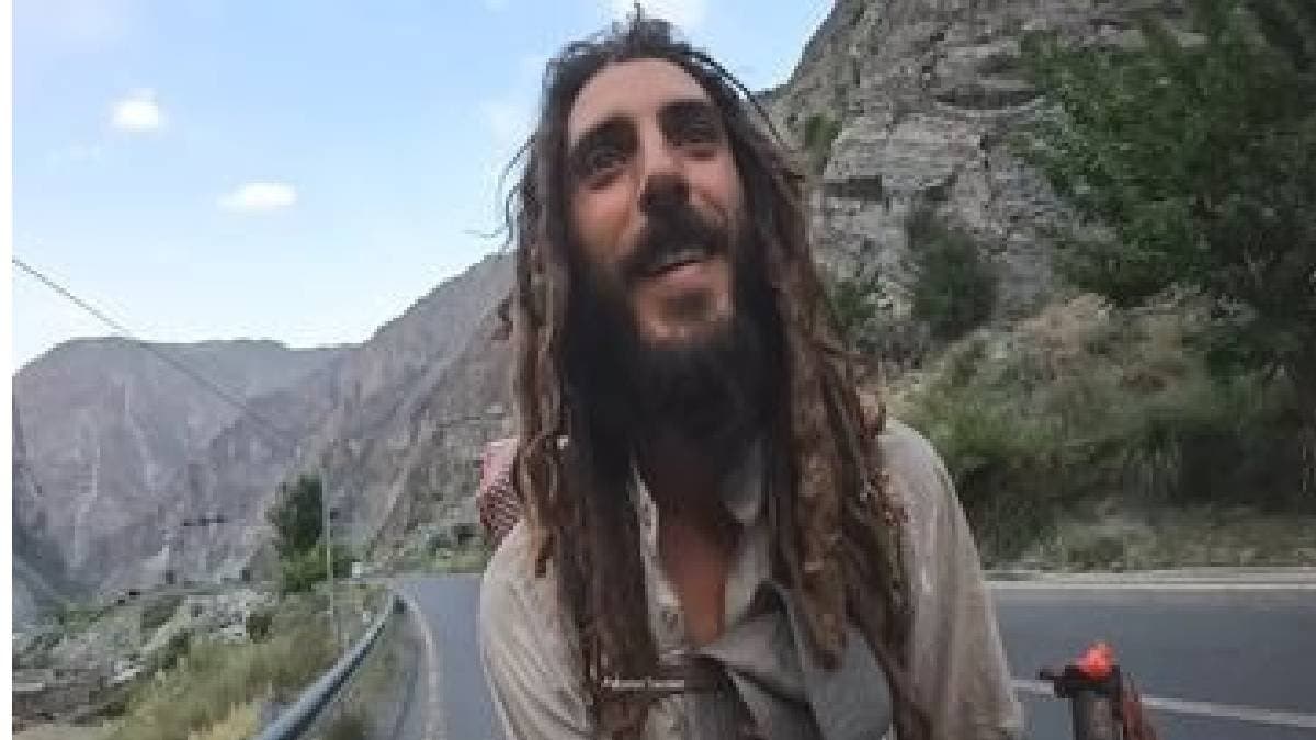 Meet man who was once a racing hero now moving barefoot for last 6 years the reason will leave you surprised gnr