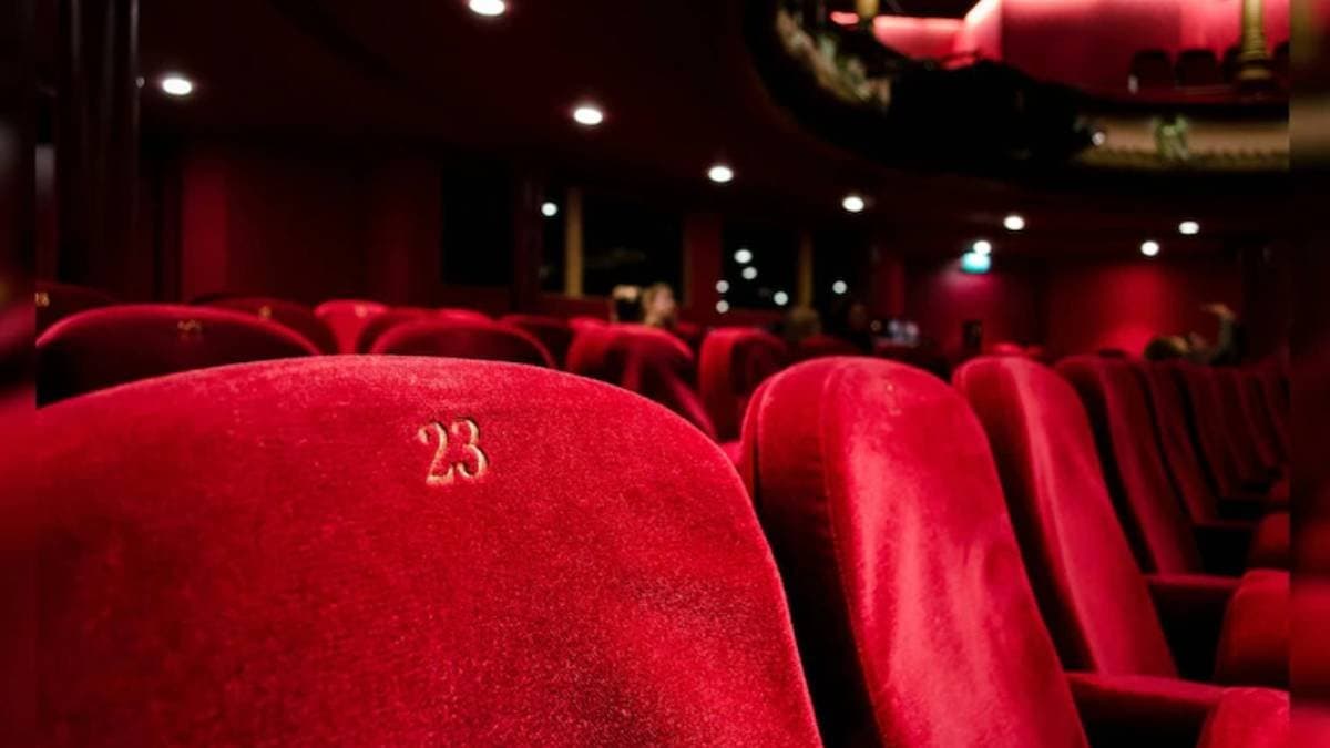 Bengaluru Man Sues PVR INOX For Wasting His Time With 25 Minute Ads Wins gnr