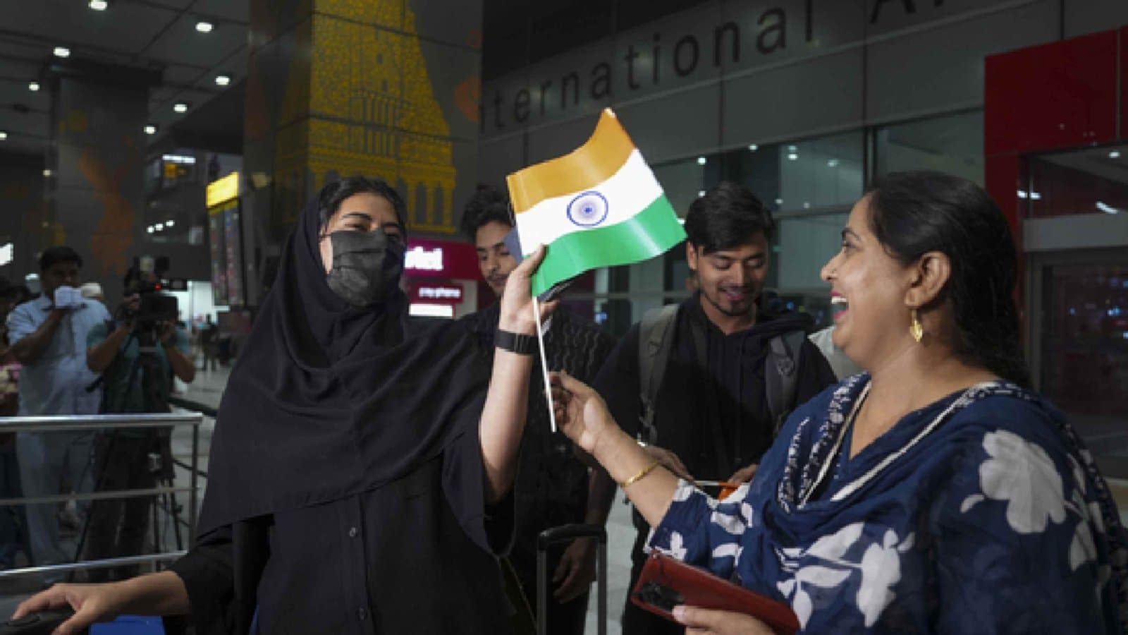 Operation Sindhu India Evacuated 3426 Indian From Iran and 818 From Israel