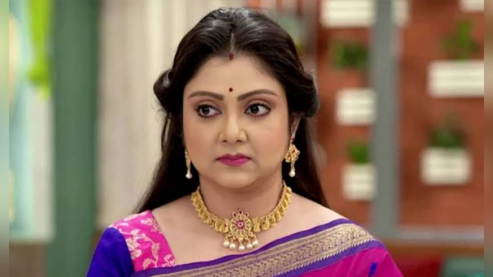 Actress Moyna Mukherjee shared bts from the set of popular serial Phulki