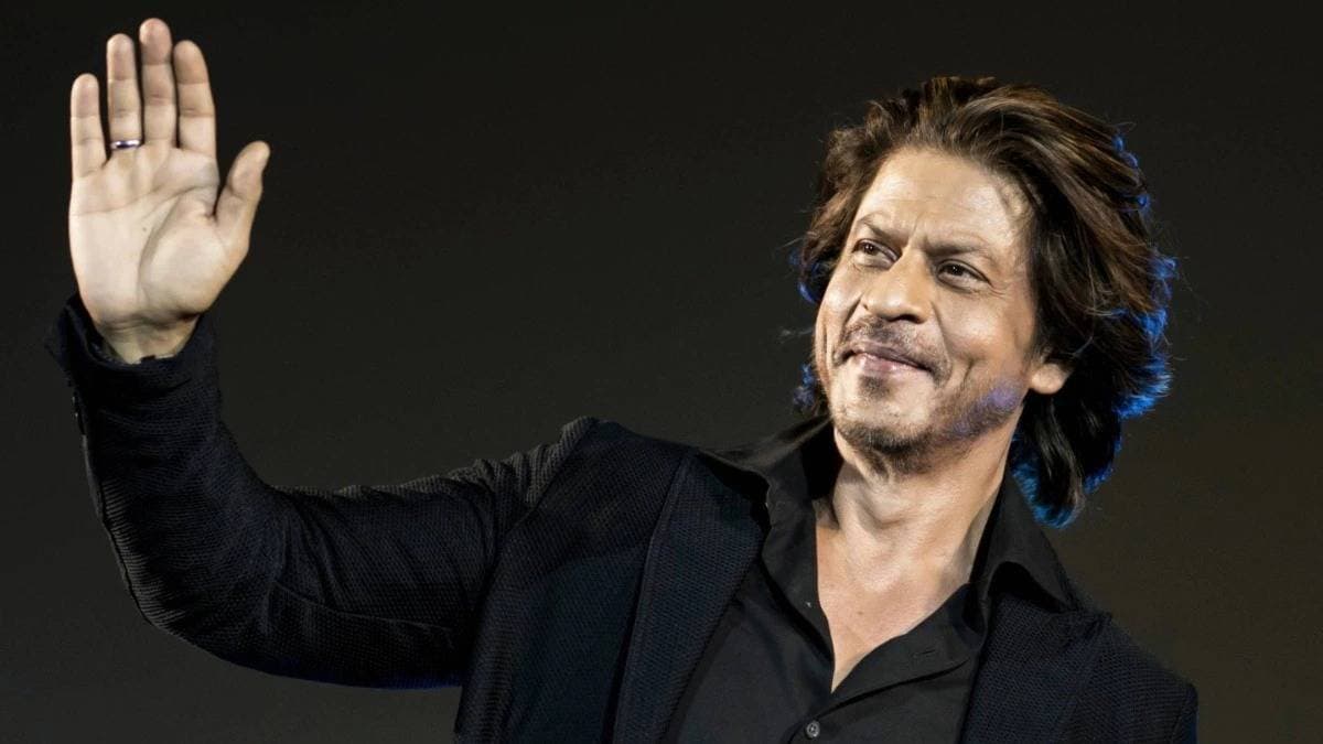 Shah Rukh Khan and  Sanjay Leela Bhansali s movie Devdas forced hundreds of weddings in Mumbai to be postponed