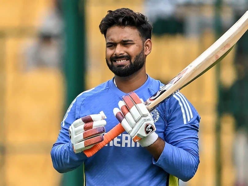Rishabh Pant's six hitting act gives India big hope amid star's injury concern spt 