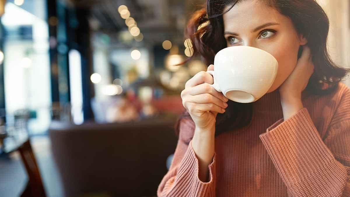 Consuming coffee on empty stomach can destroy your digestive system and many more harmful effects lif