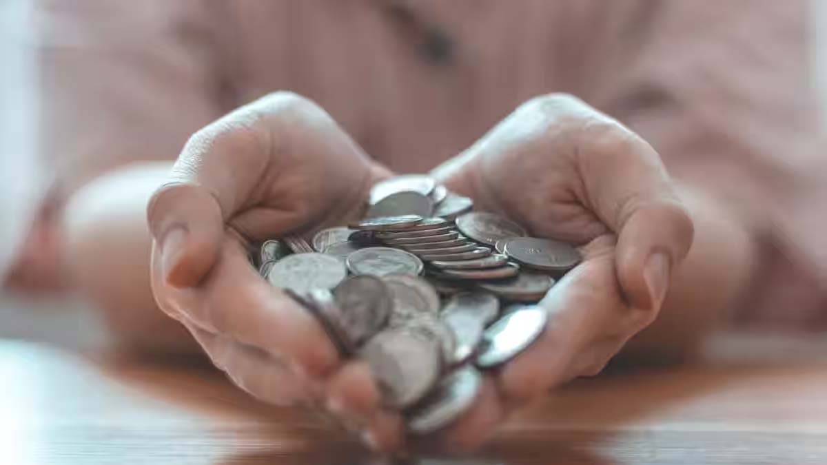 One time investment of Rupees 20000 25000 30000 in how many years will you get Rs 10 crore corpus