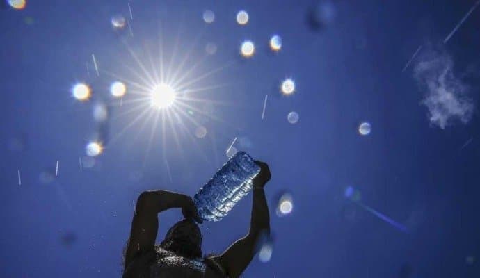 IMD issues heatwave warning for Karnataka, Andhra Pradesh
