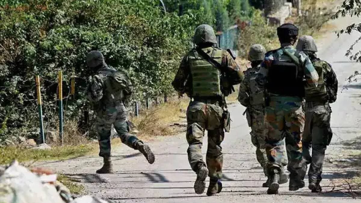  5 Soldiers Killed As Army Vehicle Plunges Into 300-Foot Gorge In J&K gnr