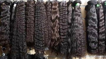 Rs 7 Lakh In Hair And Rs 2 Lakh In Cash Bizarre Robbery At Faridabad House gnr 