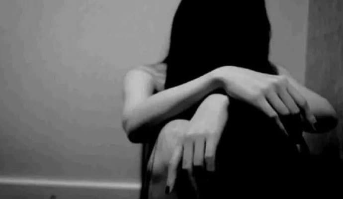 Andhra teen delivers baby in school toilet, infant dies gnr