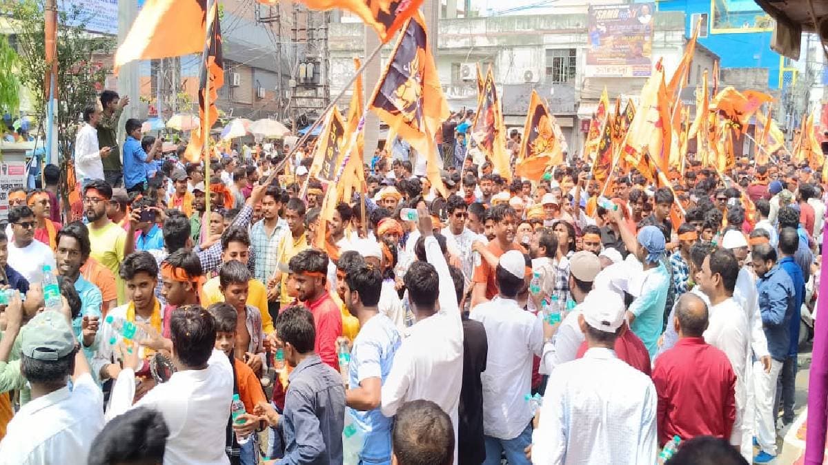 Ram Navami procession in Malda shows example of communal harmony between Hindus and Muslims