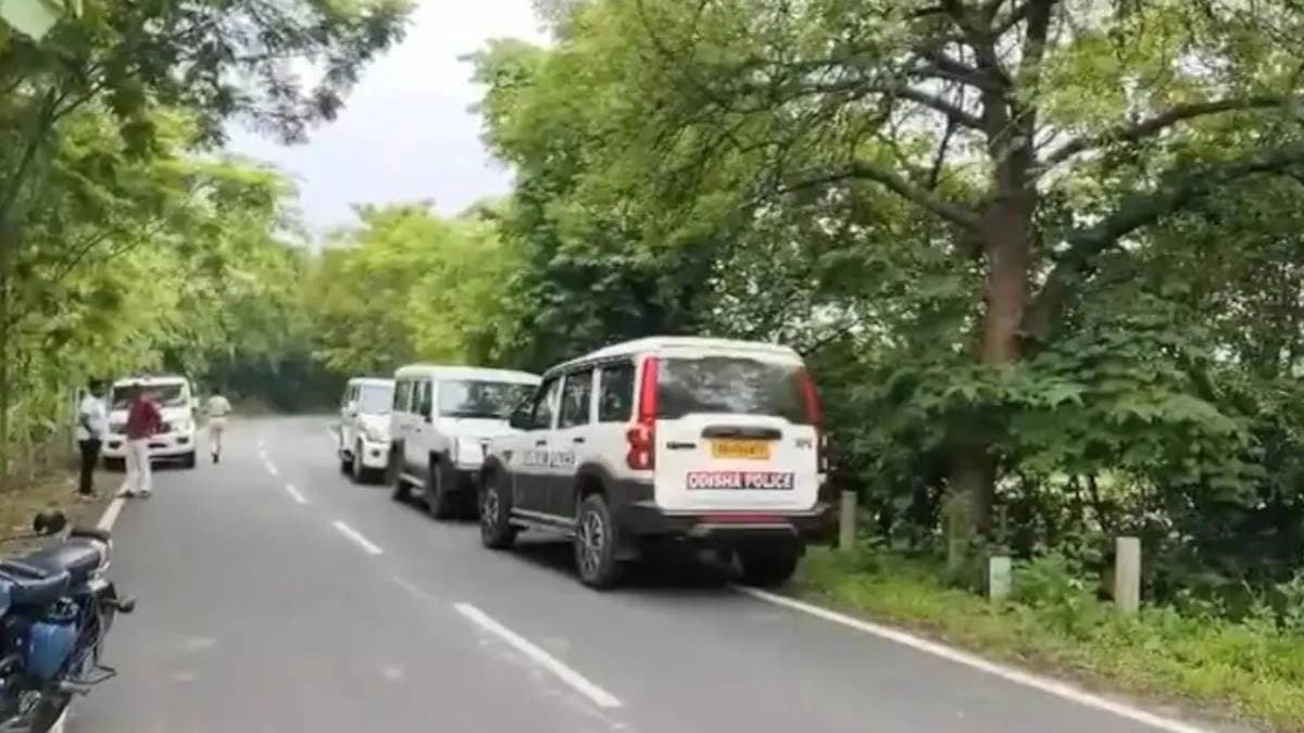 Odisha woman physical assault by three man