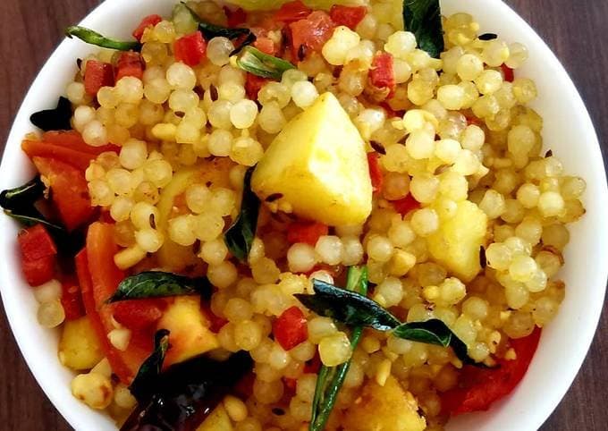 This sabudana khichri is perfect for rainy season lif